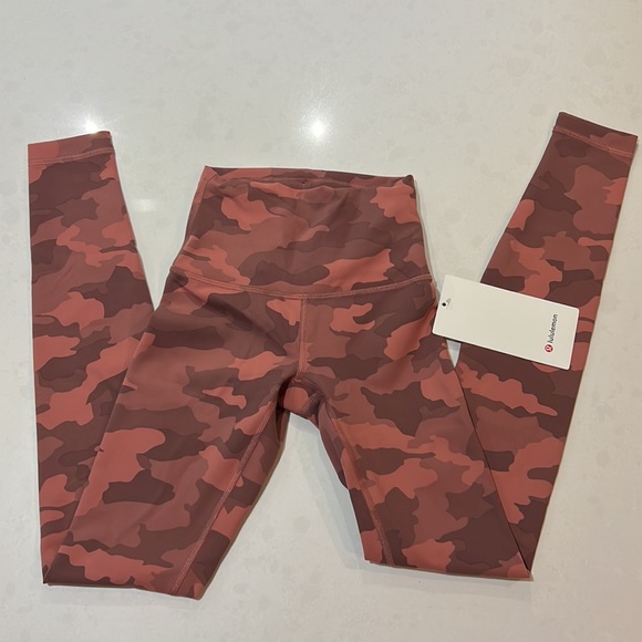 NWT Lululemon Wunder Train High Rise Tight 28” - Picture 5 of 13